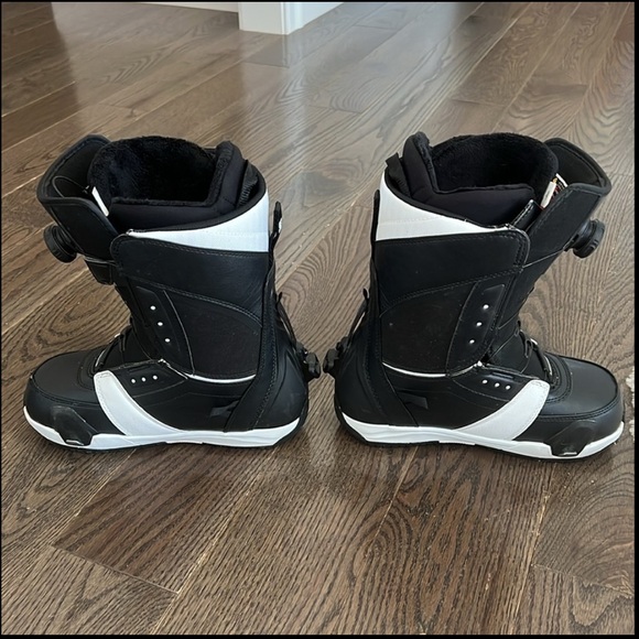 DC Women’s Lotus Step On Snowboard Boots - Picture 7 of 8